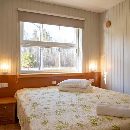 Tehumardi Vakantiepark 2*